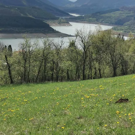 Jotic, Zavojsko Jezero * Pirot