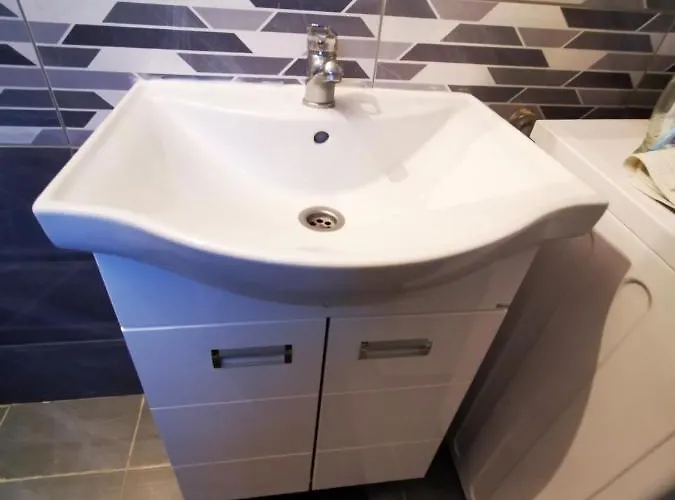 Jotic, Zavojsko Jezero * Pirot