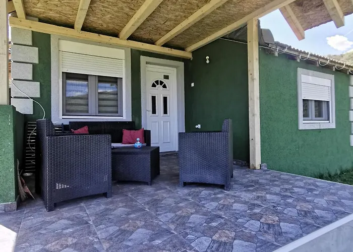 Jotic, Zavojsko Jezero Villa Pirot