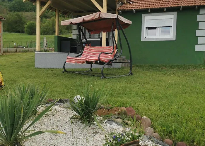 Villa Jotic, Zavojsko Jezero Pirot