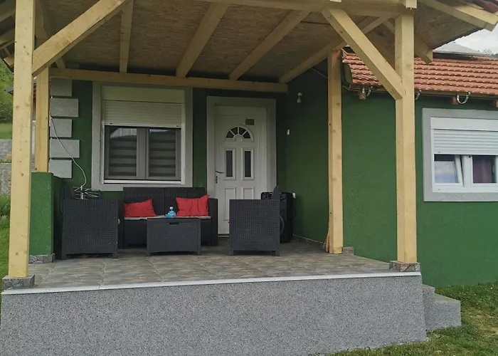 Jotic, Zavojsko Jezero *